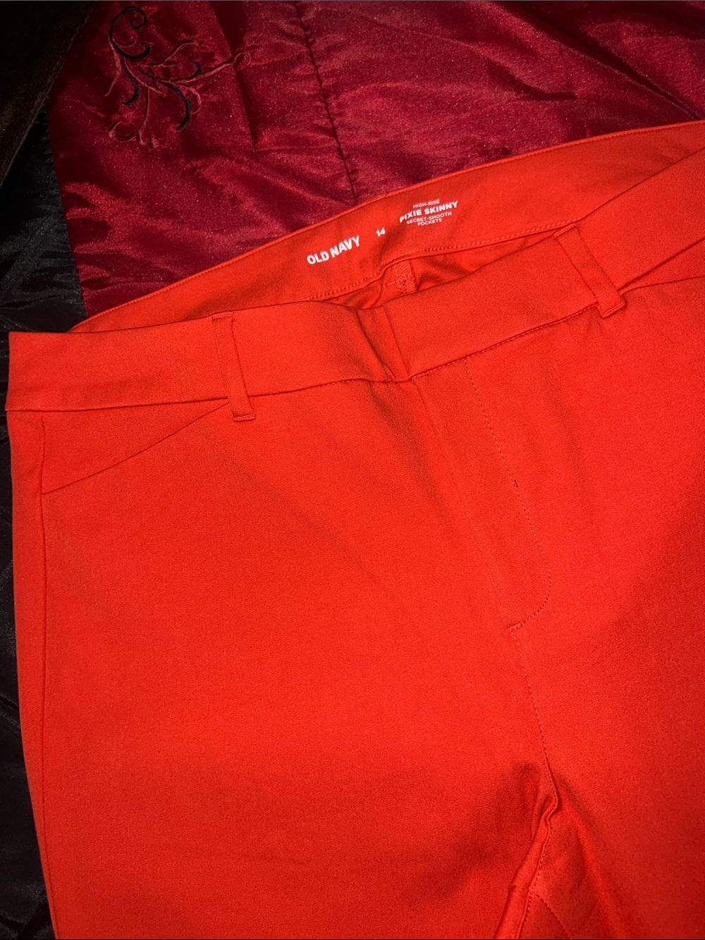 Old Navy Pixie Skinny Pants